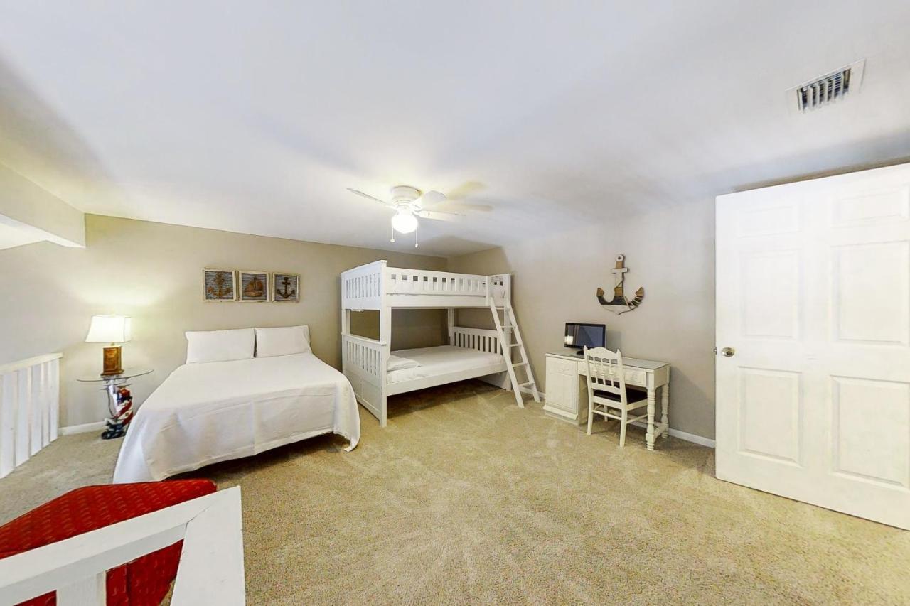 Cotton Bayou 4H Orange Beach Room photo